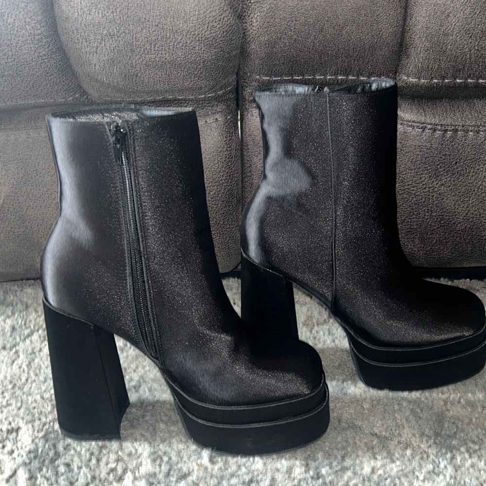 Black boots